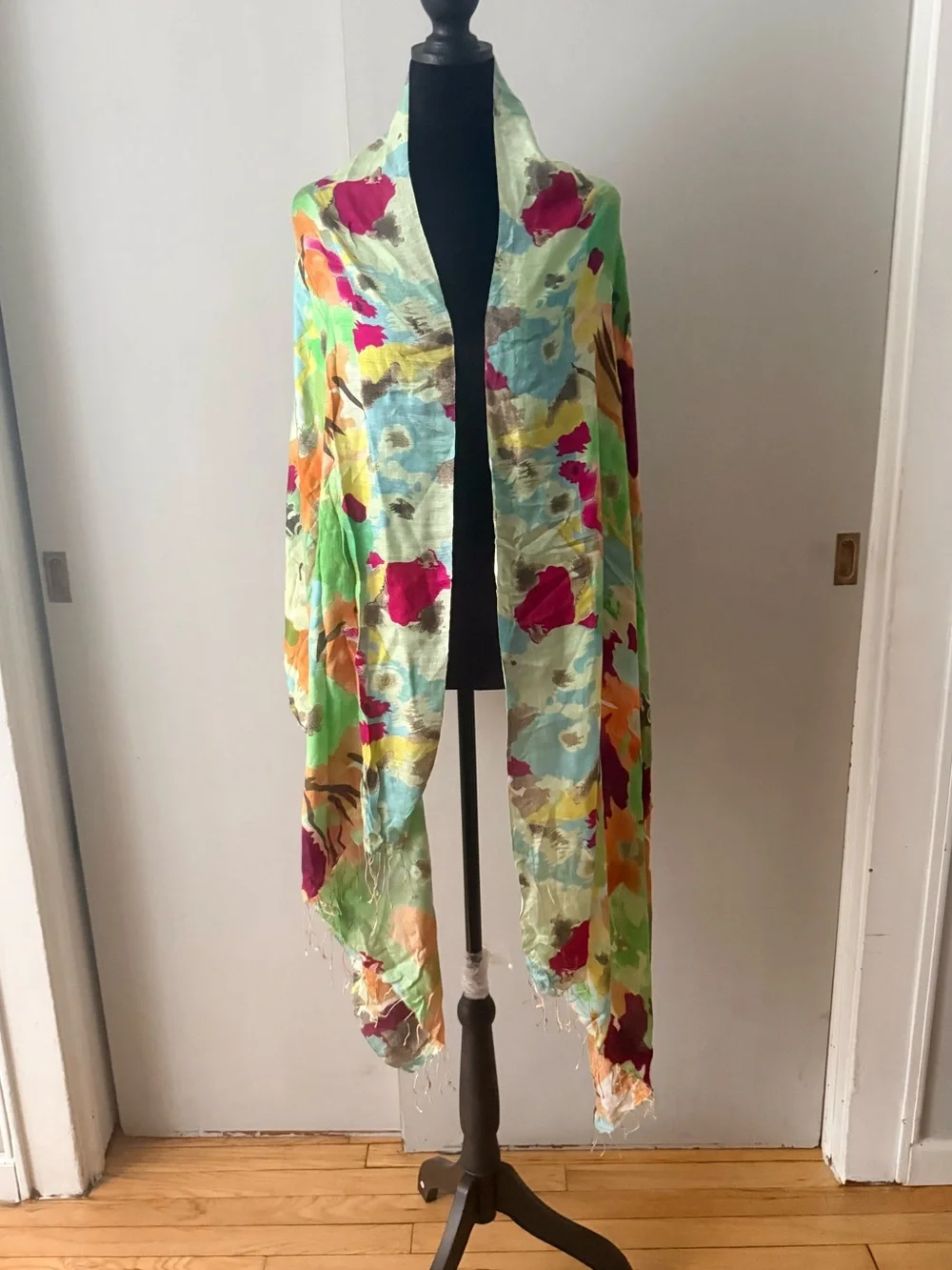 Light Green Floral Silk Wrap Scarf Jacket